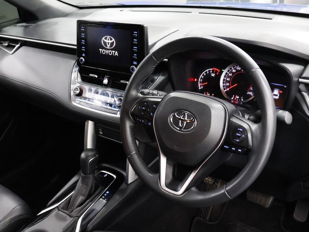 2022 Toyota Corolla Cross 1.8 XS Q2FyTGlzdGluZzozNjE3NzM R383888
