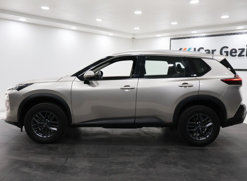 2025 Nissan X-Trail VIII 2.5 Visia CVT Q2FyTGlzdGluZzo1Mjk2NDg
