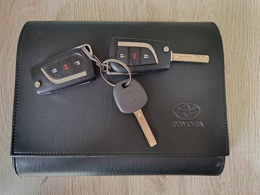 2018 Toyota Hilux 2.8 GD-6 Raider Extra Cab 4x4