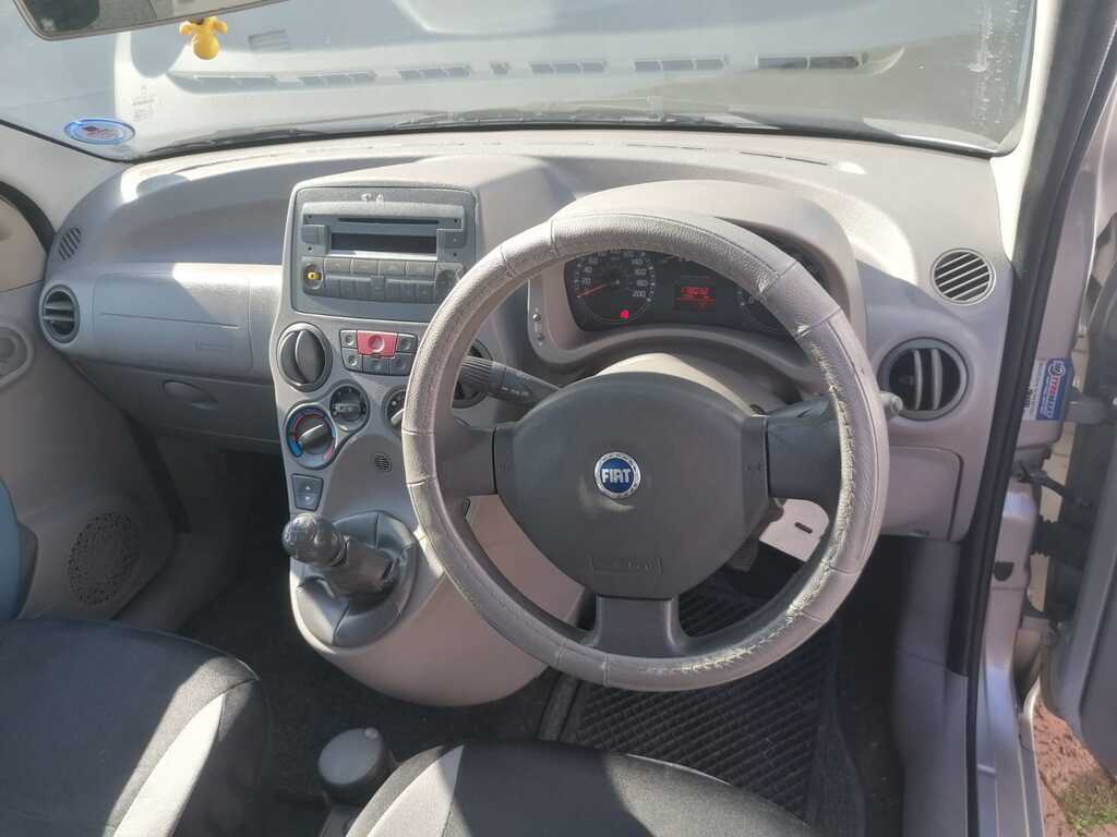 PANDA 1 oz (31.10 g) silver coin Panda, China 2002