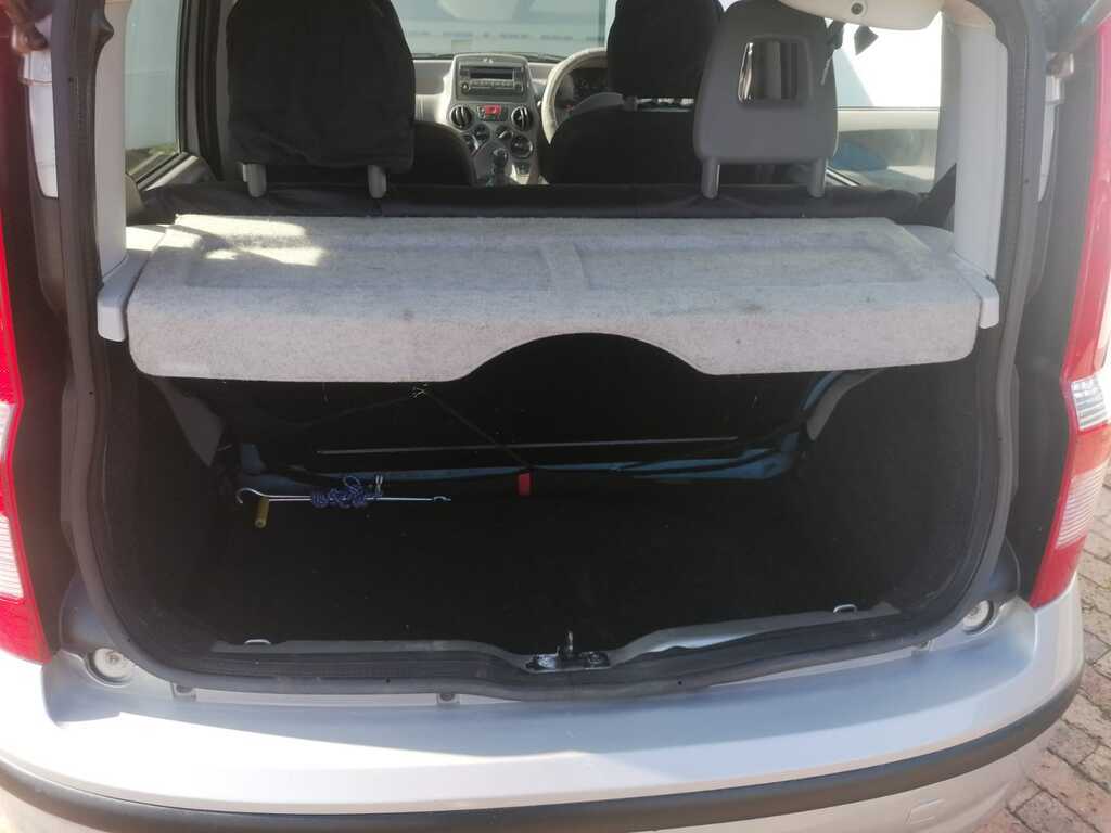 PANDA 1 oz (31.10 g) silver coin Panda, China 2002