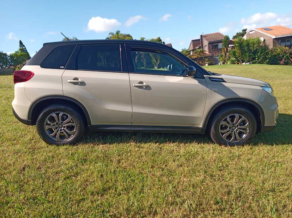 2019 Suzuki Vitara 1.6 GLX Auto Q2FyTGlzdGluZzo0MTE1NTg R229995
