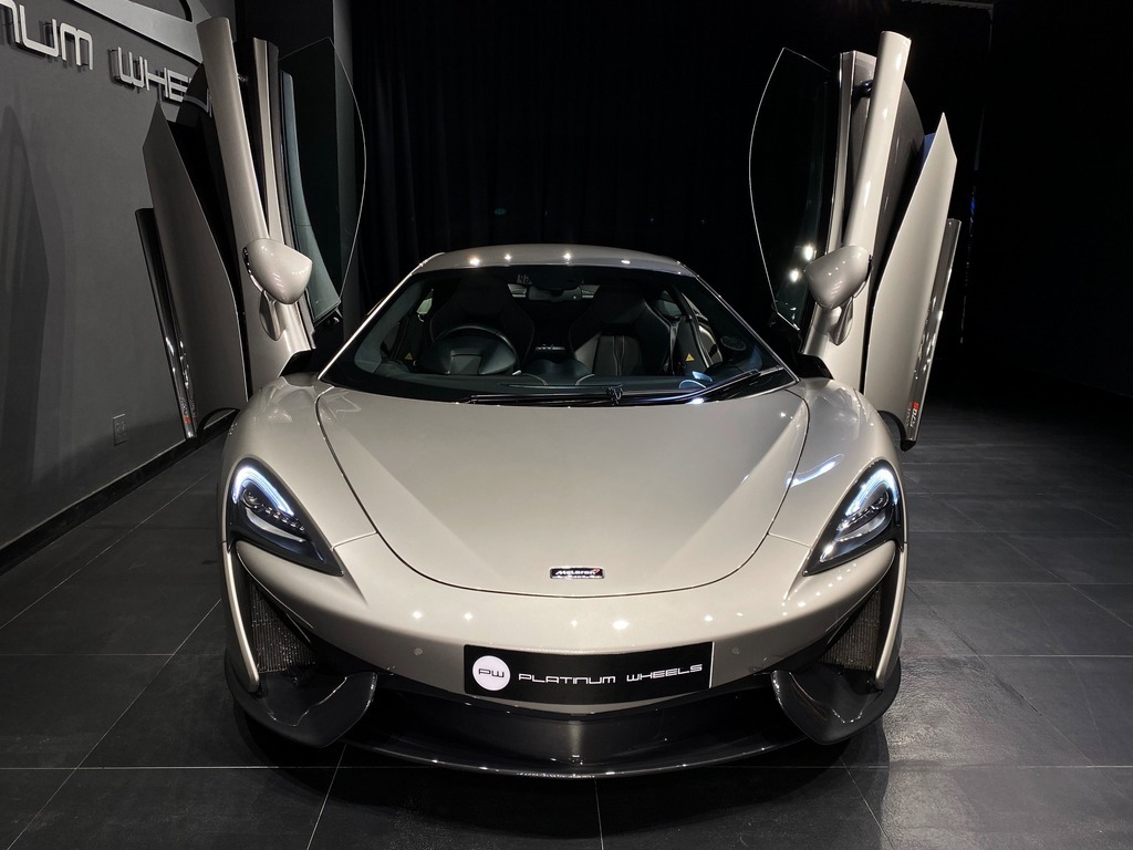 2016 McLaren 570 S Coupe Q2FyTGlzdGluZzozNjk5NzI R2999900 | Avo Auto