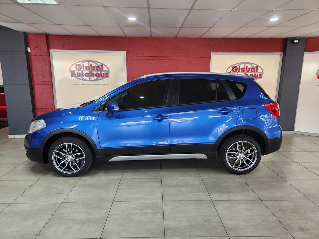 SUZUKI／SX4 2016 Suzuki SX4 1.6 GLX CVT All Grip AWD Q2FyTGlzdGluZzozMTk3OTY