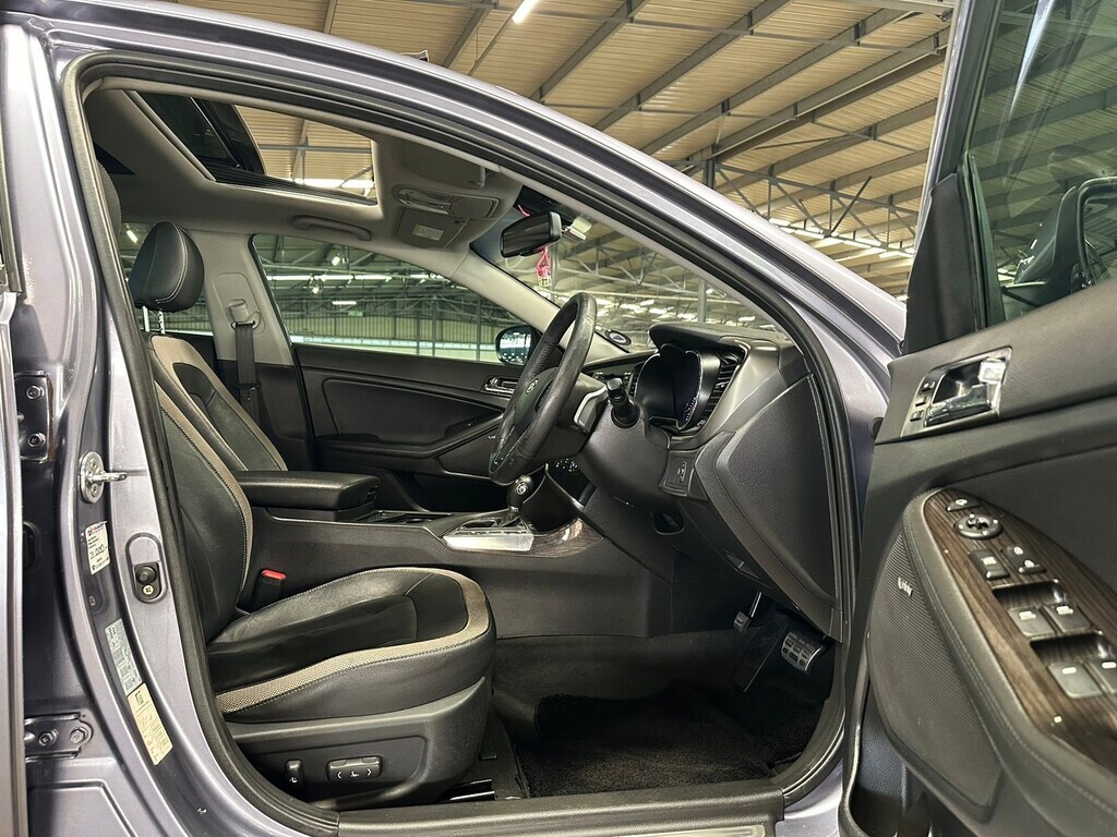 2012 Kia Optima 2.4 Auto Q2FyTGlzdGluZzozMDM1NjU R189950 | Avo Auto