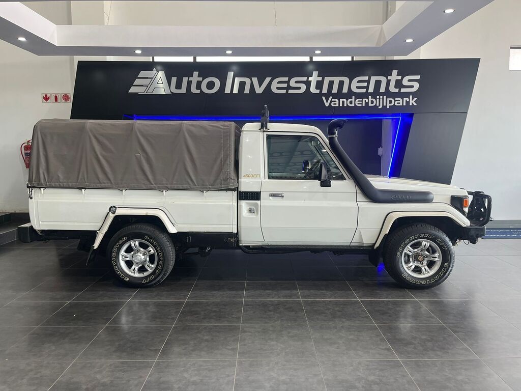2005 Toyota Land Cruiser 4.5 Petrol Pick Up