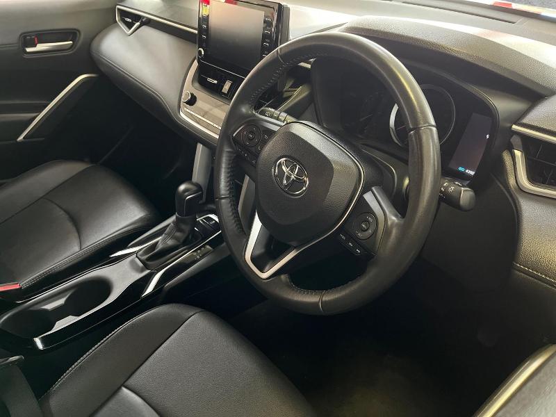 2024 Toyota Corolla Cross 1.8 XS Q2FyTGlzdGluZzo0Njk1NzI R384900