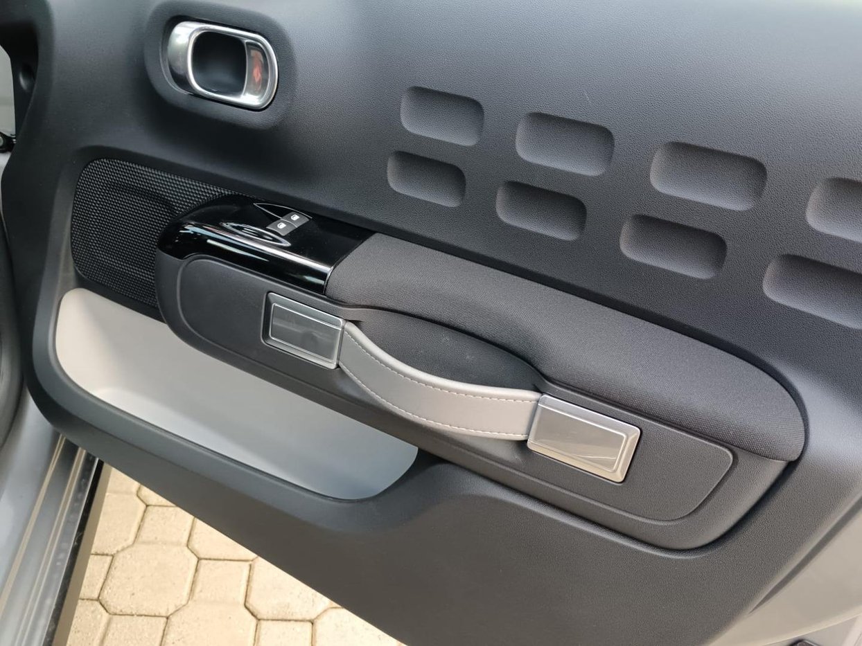 2024 Citroen C3 1.2 PureTech Feel 60kW Q2FyTGlzdGluZzoyNzMwMzU