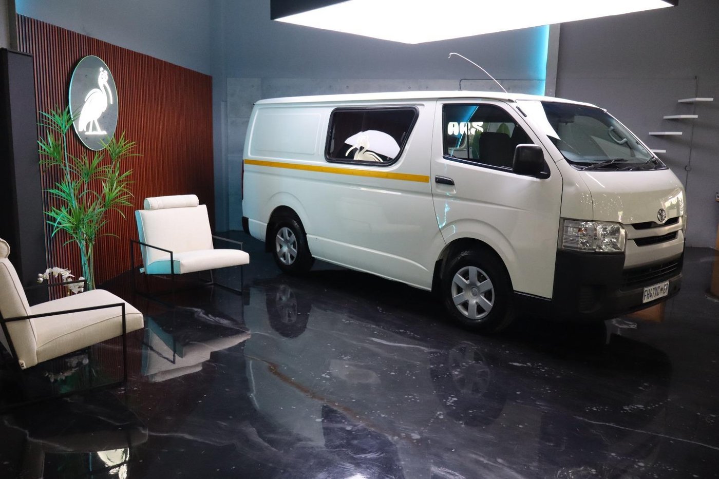 2016 Toyota Quantum 2.7 Panel Van Q2FyTGlzdGluZzo1ODM2MTM R169950 | Avo ...