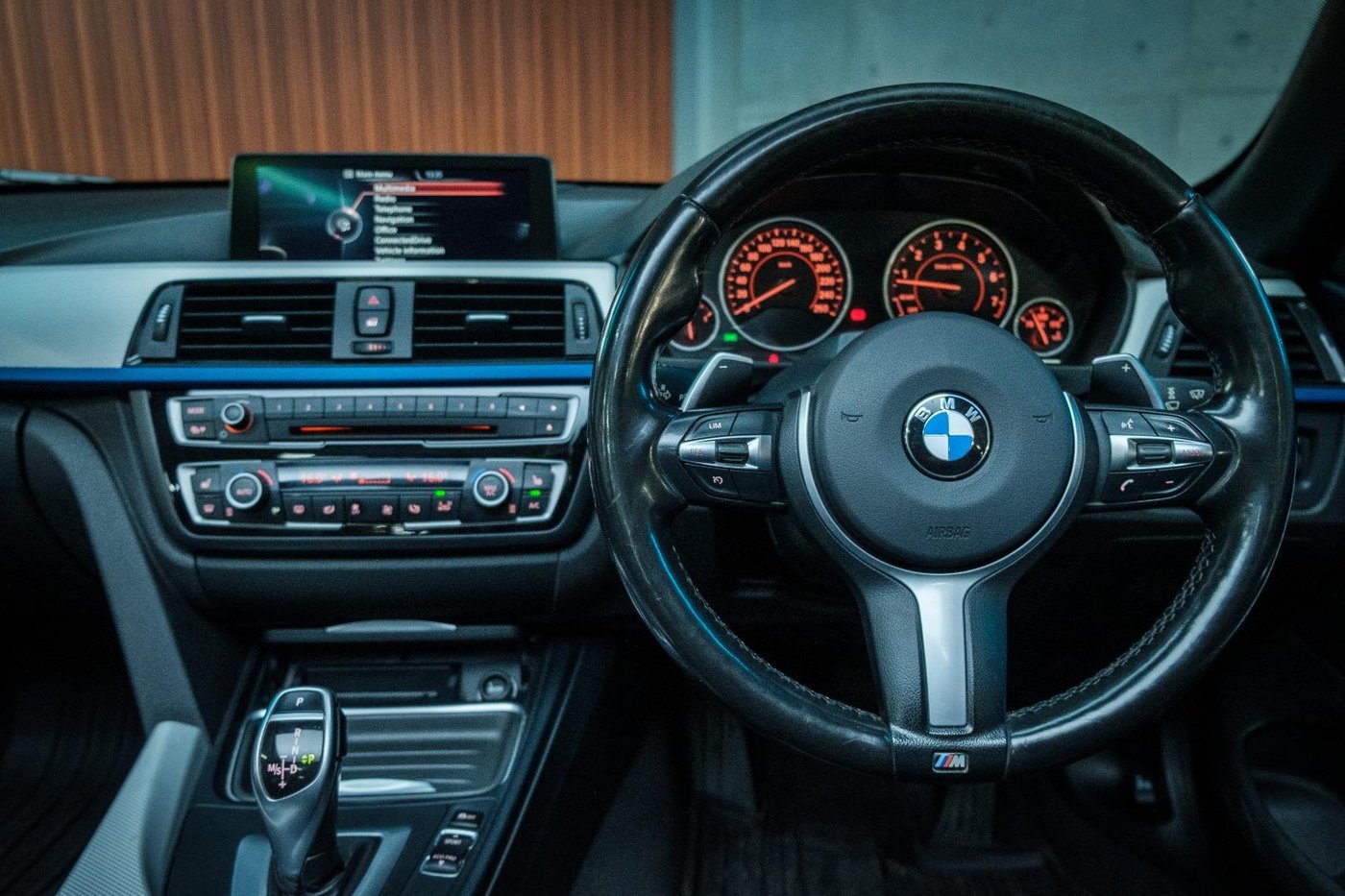 2015 BMW 435 - F33 435i F33 Cabriolet M-Sport Line Steptronic ...