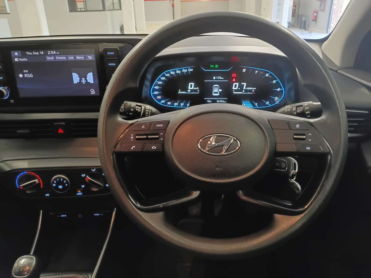 2022 Hyundai i20 1.2 Motion II Q2FyTGlzdGluZzo1NDc0OTE R229900