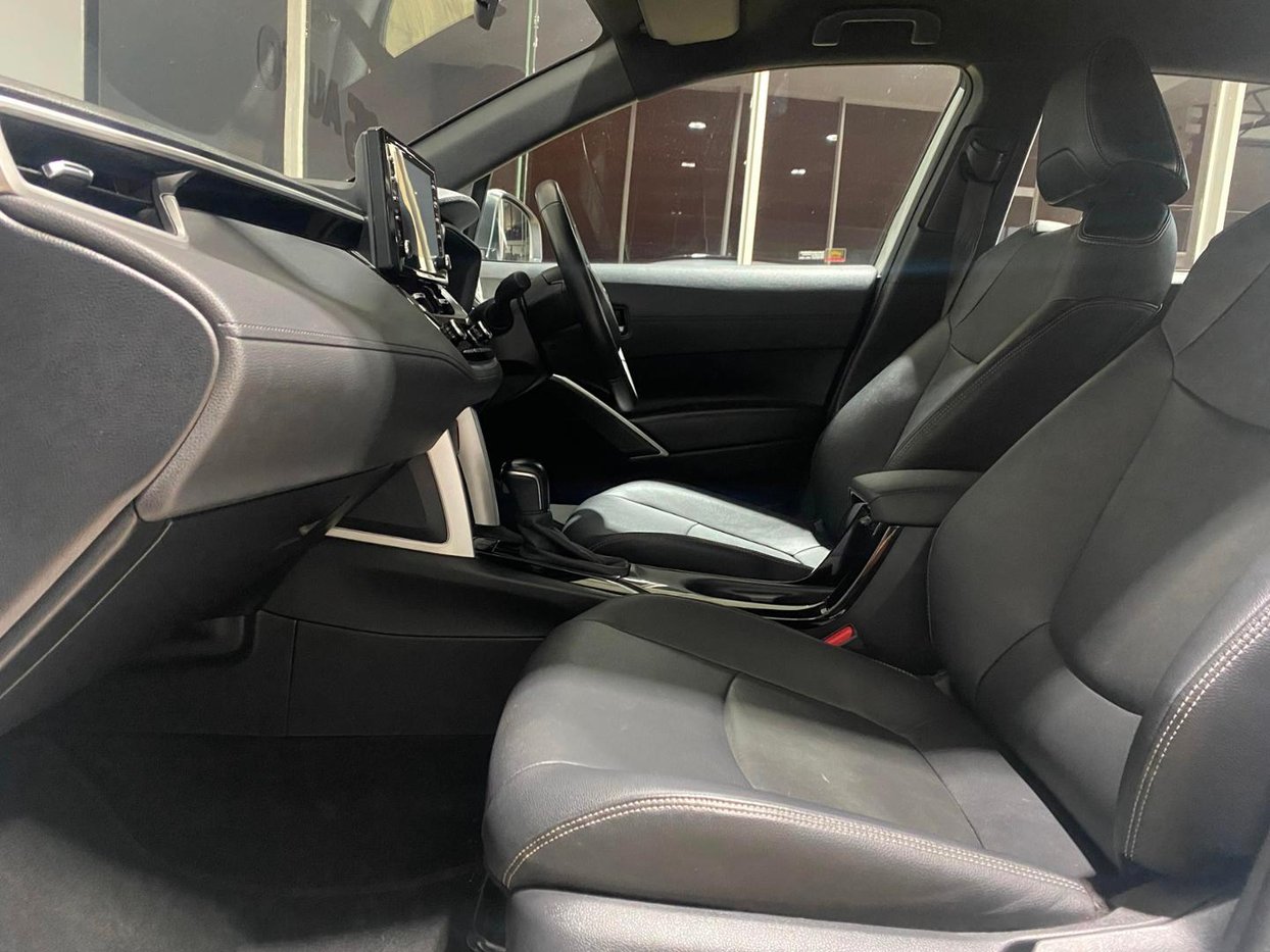 2023 Toyota Corolla Cross 1.8 XS Q2FyTGlzdGluZzoyNDQyMTA R379900