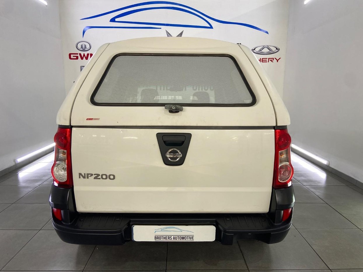 Np200 Rear Panel 2017 Nissan NP 200 NP200 1.6i Pack Q2FyTGlzdGluZzo0MzYyNjc R159900 ...