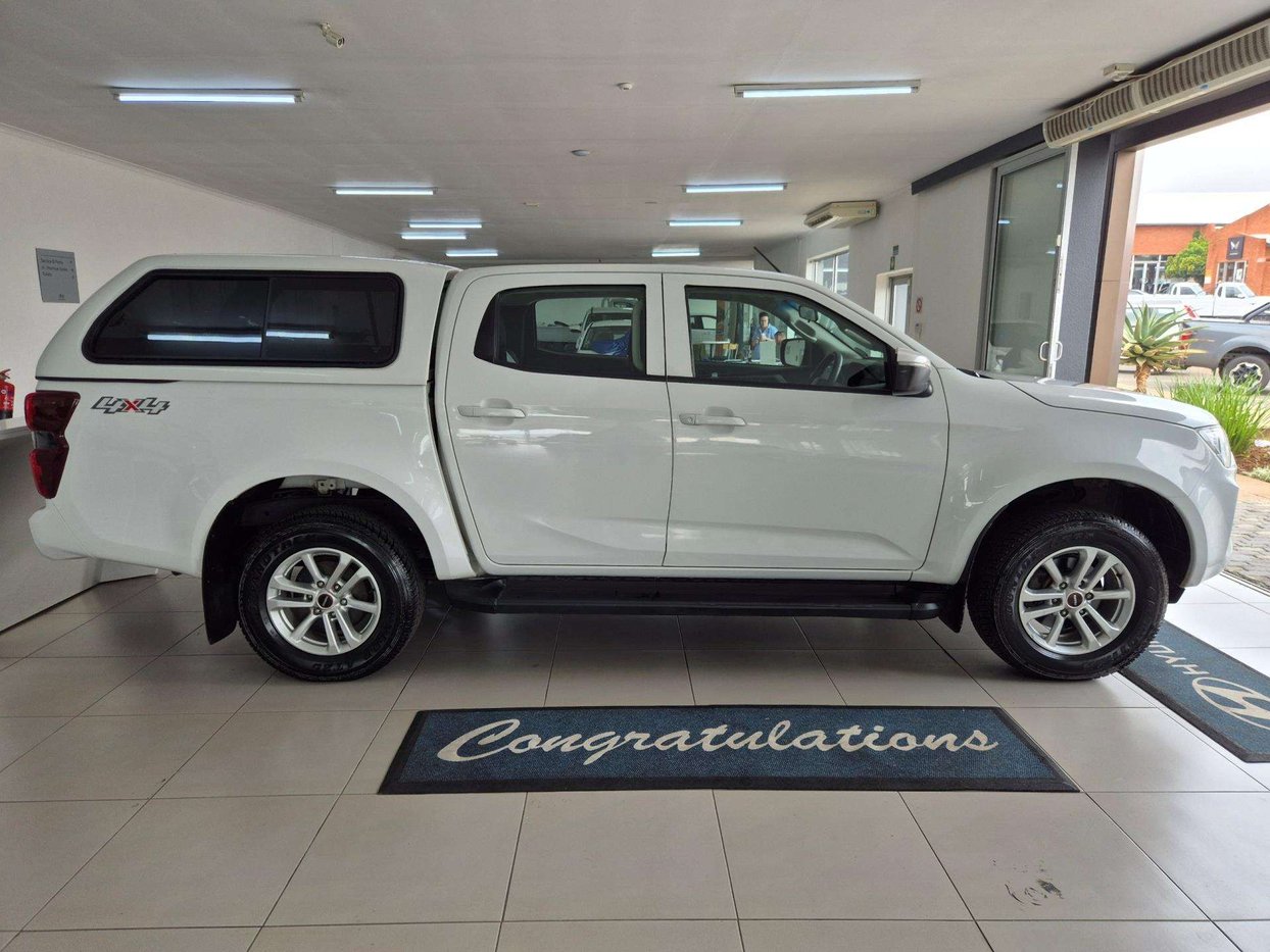 2022 Isuzu D-Max 1.9 Ddi LS Double Cab Auto 4x4