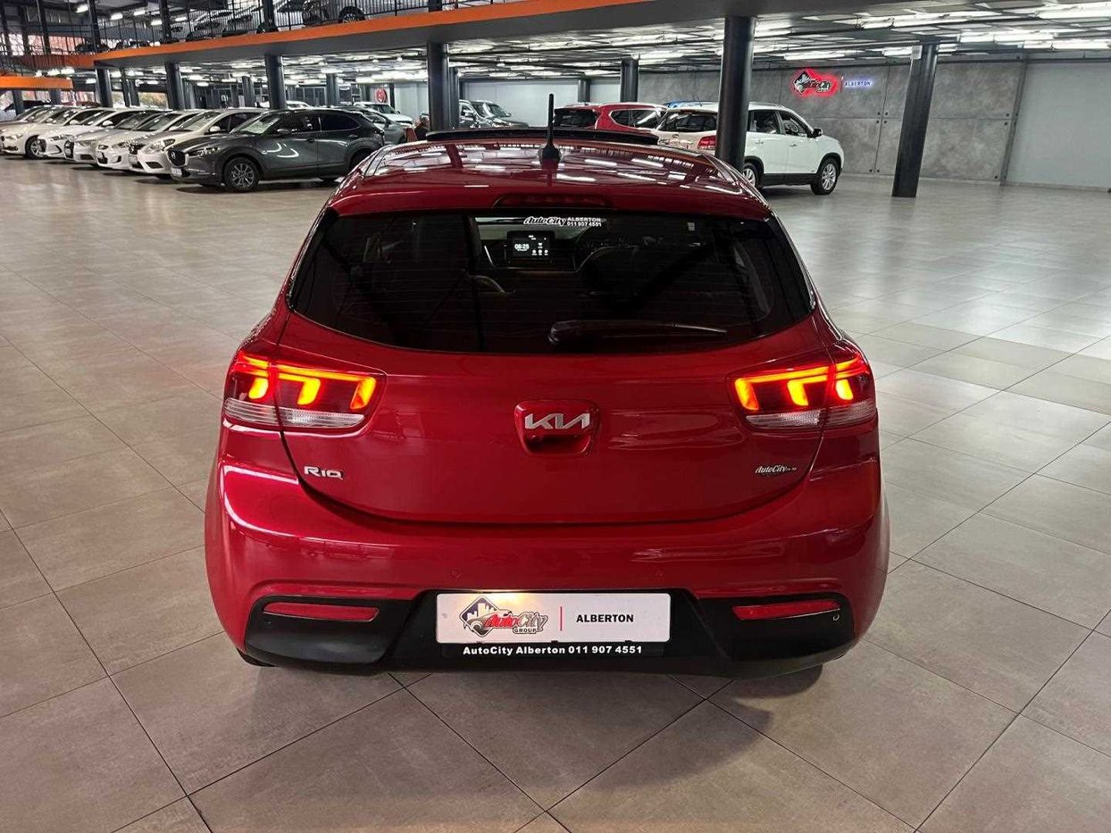 2022 Kia Rio VI 1.4 TEC 5 Door Auto Q2FyTGlzdGluZzoyOTM3NjQ