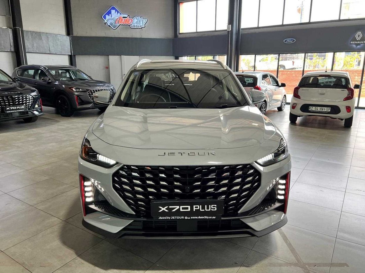 2024 Jetour X70 Plus 1.5T Deluxe Q2FyTGlzdGluZzozMzc5NjA R484900