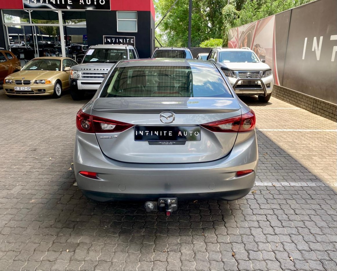 2015 Mazda 3 1.6 Dynamic Sedan Auto Q2FyTGlzdGluZzo1ODY0OTc