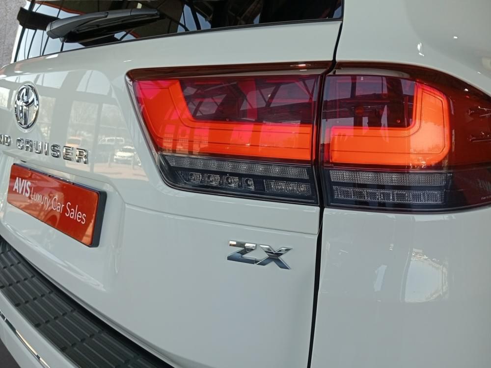 2023 Toyota Land Cruiser 300 3.5T V6 ZX Q2FyTGlzdGluZzo1MTcyOTM