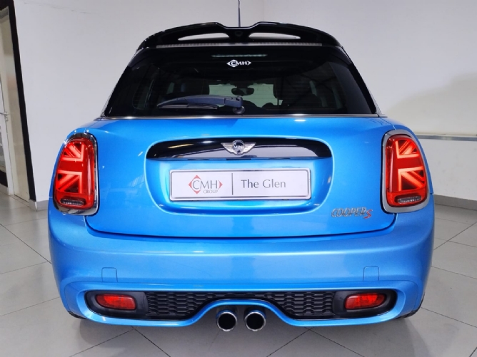 2015 MINI Cooper S Mark IV 141 kW XS72 Steptronic 5 Doors ...