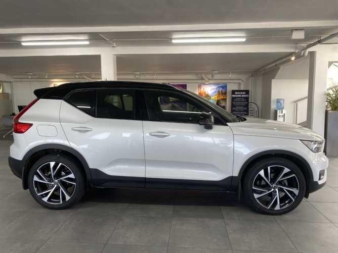 Xc40 R Design T3 2021 Volvo XC40 T3 R-Design Geartronic Q2FyTGlzdGluZzo1Nzk1ODY R459950 ...