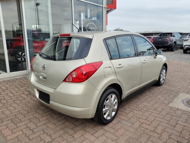 Tiida 2012 Rear 2012 Nissan Tiida 1.6 Visia Hatch Back Q2FyTGlzdGluZzo1MzIwMjM R79900 ...