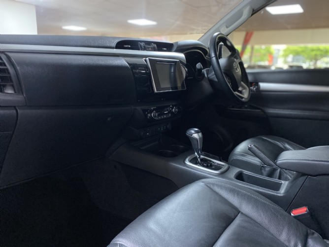 2018 Toyota Hilux 2.8 GD-6 Raider Raised Body Double Cab Auto 4x4
