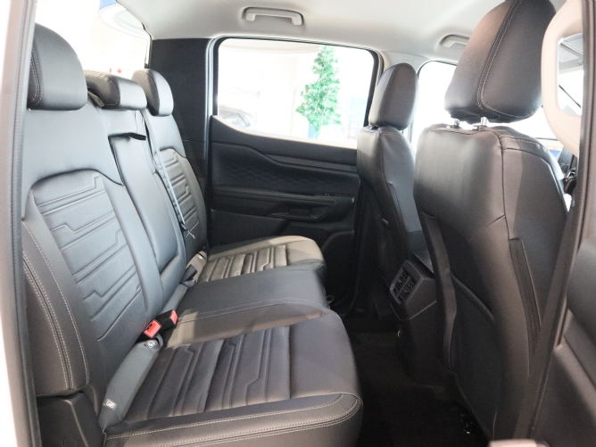 2025 Ford Ranger 2.0D XLT HR Double Cab Auto Q2FyTGlzdGluZzo2MDcyMzg ...