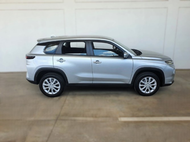 2024 Toyota Urban Cruiser 1.5 Xs Q2FyTGlzdGluZzozNTM2NzQ R399999