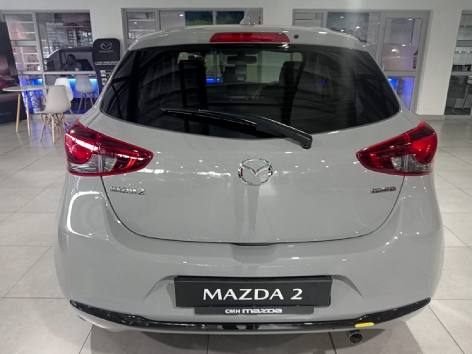 2026 Mazda 2 1.5 Dynamic 5 Door Q2FyTGlzdGluZzo1ODMzNjQ R299900