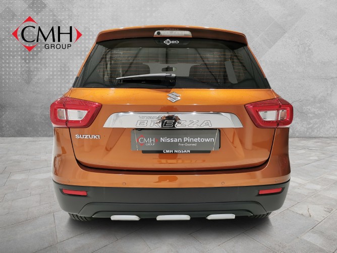 2022 Suzuki Vitara Brezza 1.5 GLX Q2FyTGlzdGluZzozMTc2MzI R239990