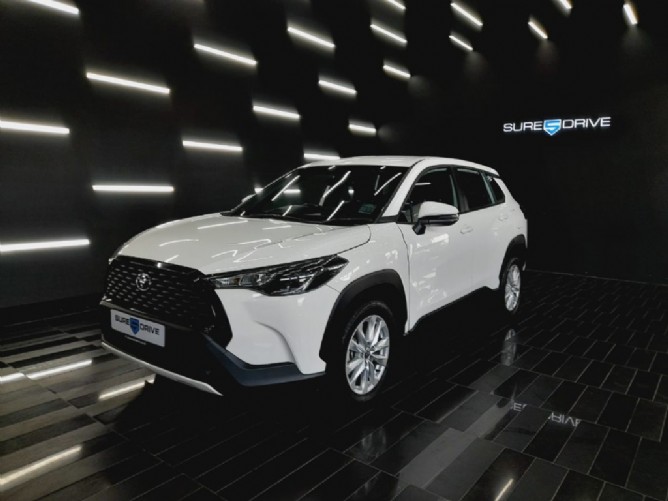 2022 Toyota Corolla Cross 1.8 XI Q2FyTGlzdGluZzozMTMwMjk R369990