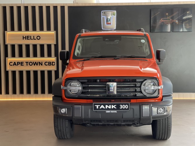 2026 GWM Tank 300 2.0T Super Luxury Hybrid Auto 4x4 ...