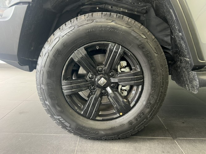 2025 GWM Tank 300 2.4TD Luxury Auto Q2FyTGlzdGluZzo1MzEzNzU