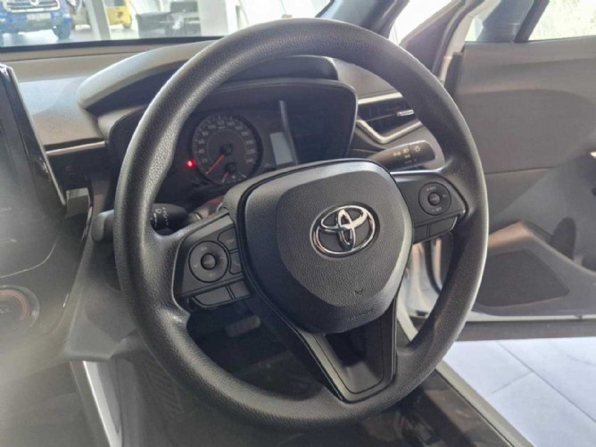 2022 Toyota Corolla Cross 1.8 XI Q2FyTGlzdGluZzozNDcwMTk R369995