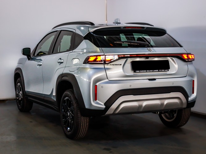 2025 Suzuki Fronx 1.5 GL Q2FyTGlzdGluZzo1MTM3NTA R276900 | Avo Auto