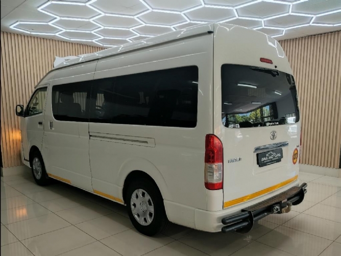 2022 Toyota Quantum HIACE 2.5 D-4D 14 Seat Q2FyTGlzdGluZzo1ODQxNjY