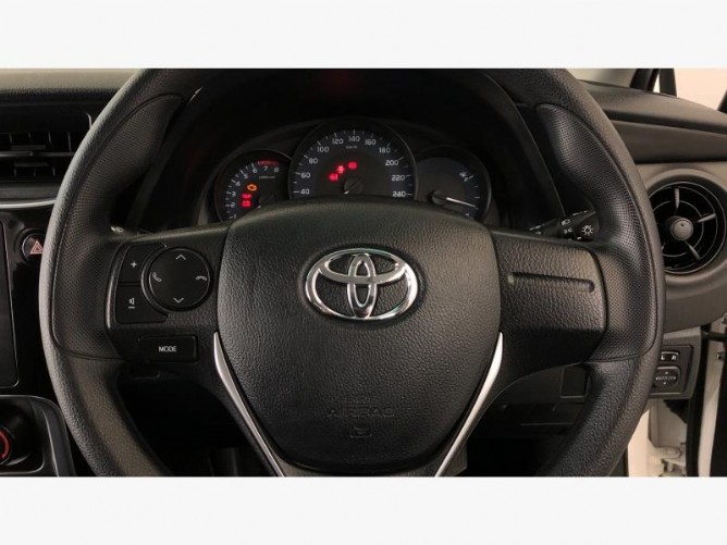 2022 Toyota Corolla 1.8 CVT Q2FyTGlzdGluZzozNDg1OTA R254900 | Avo Auto