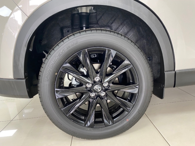2026 Mazda CX-5 2.0 121 kW Carbon Edition Auto