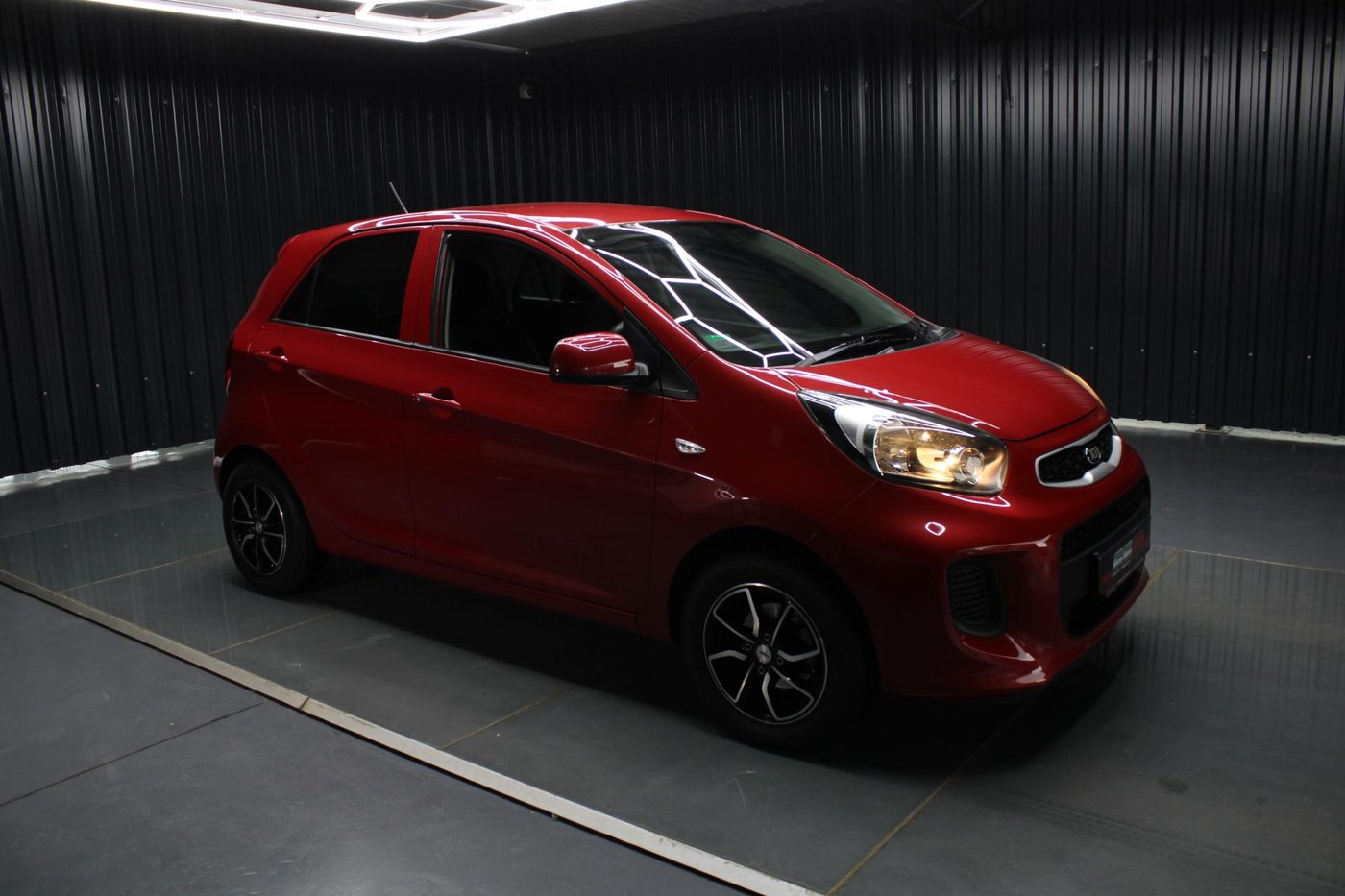 2017 Kia Picanto 1.2 LS Q2FyTGlzdGluZzo3MDczMDY R139900 | Avo Auto